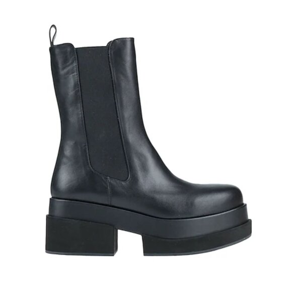 Paloma Barceló Black Leather Chunky Platform Chelsea Boots size 10
